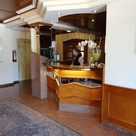 Komfort-hotel Stockinger Hotel 3*